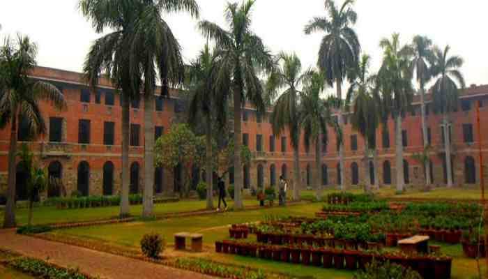 Top colleges in DU - DU के टॉप कॉलेज